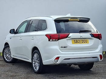 Used Mitsubishi Outlander 2021 for sale - 79562002: Photo