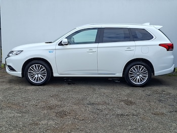 Used Mitsubishi Outlander 2021 for sale - 79562002: Photo