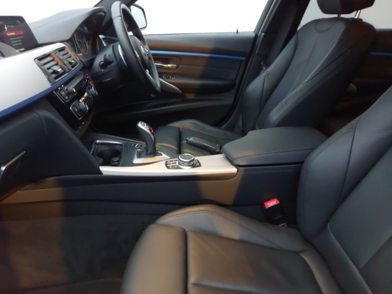 Used BMW 3 Series 2019 for sale - 76816200: Photo 5