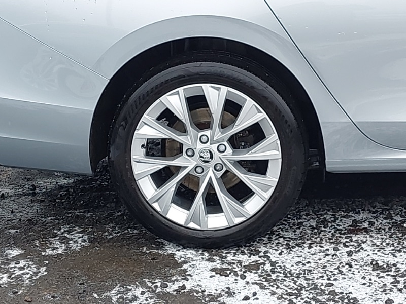 Used Skoda Superb 2024 for sale - 77090342: Photo 12