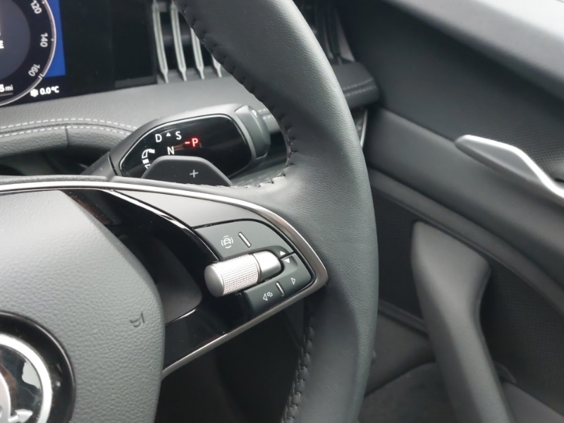 Used Skoda Superb 2024 for sale - 77090342: Photo 19