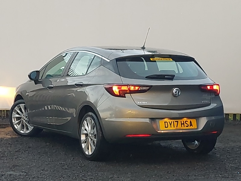 Used Vauxhall Astra 2017 for sale - 77034939: Photo 3