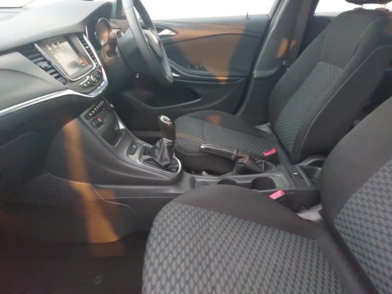 Used Vauxhall Astra 2017 for sale - 77034939: Photo 5