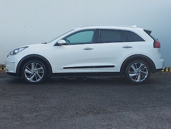 Used Kia Niro 2017 for sale - 77933051: Photo