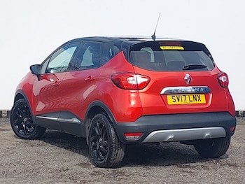 Used Renault Captur 2017 for sale - 79368637: Photo