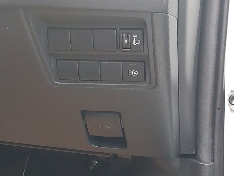 Used Toyota Yaris 2023 for sale - 76947426: Photo 14