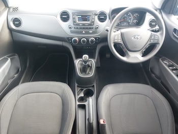 Used Hyundai i10 2017 for sale - 75828120: Photo