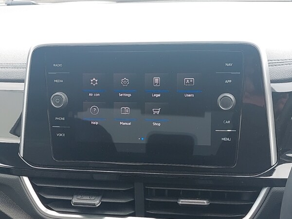Used Volkswagen T-Roc 2024 for sale - 74873895: Photo 17