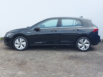 Used Volkswagen Golf 2024 for sale - 75192765: Photo