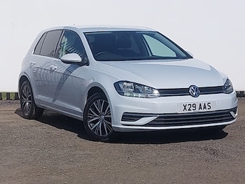 Used Volkswagen Golf 2018 for sale - 78361240: Photo