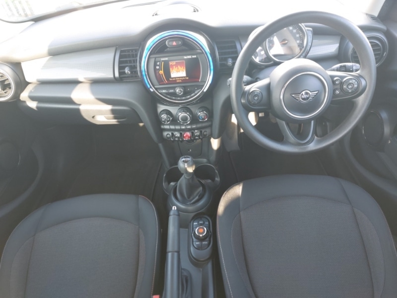 Used MINI Hatch 2018 for sale - 77751043: Photo 2