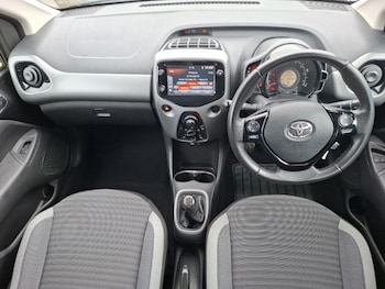 Used Toyota AYGO 2019 for sale - 78861160: Photo