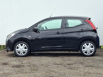 Used Toyota AYGO 2019 for sale - 78861160: Photo