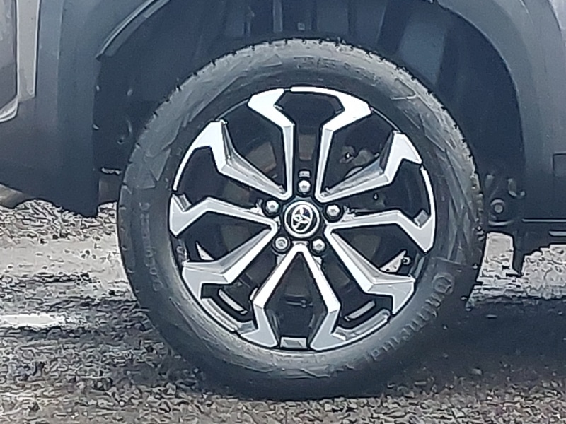 Used Toyota Yaris Cross 2022 for sale - 76763938: Photo 12