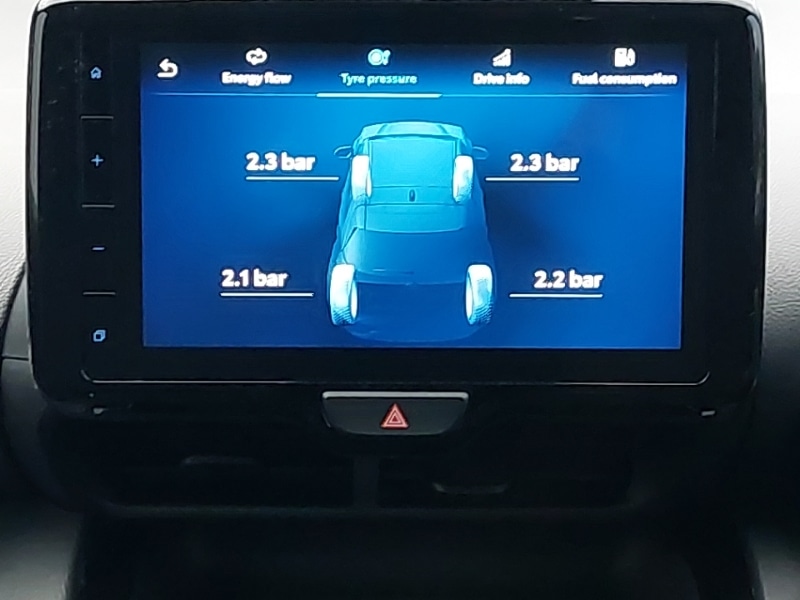 Used Toyota Yaris Cross 2022 for sale - 76763938: Photo 15