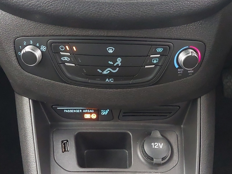 Used Ford Tourneo Courier 2019 for sale - 77922866: Photo 16