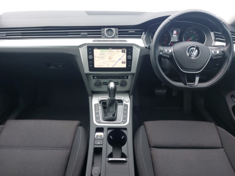 Used Volkswagen Passat 2019 for sale - 77664234: Photo 2