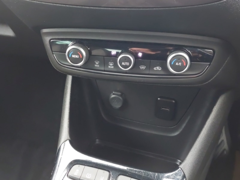 Used Vauxhall Crossland X 2018 for sale - 77740518: Photo 17