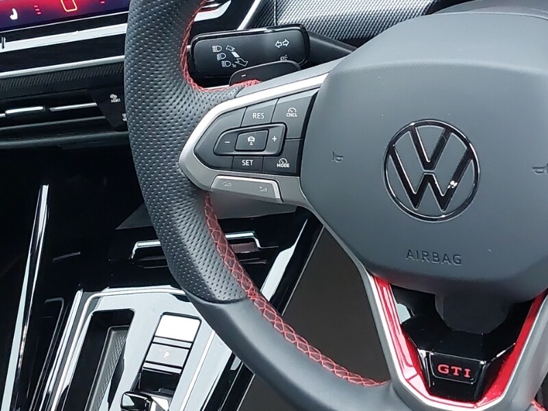 Used Volkswagen Golf 2024 for sale - 76150464: Photo 13