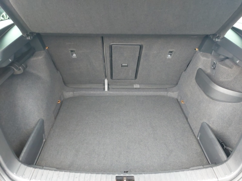 Used Skoda Karoq 2024 for sale - 76150732: Photo 8