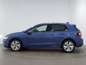 Used Volkswagen Golf 2024 for sale - 76465207: Photo