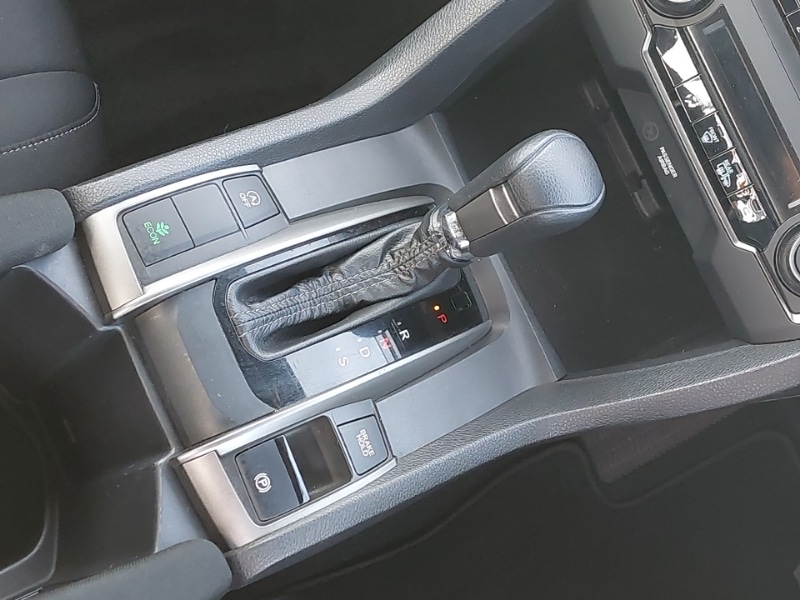 Used Honda Civic 2019 for sale - 76362226: Photo 11