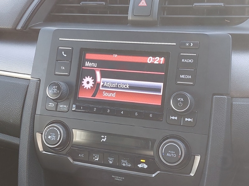 Used Honda Civic 2019 for sale - 76362226: Photo 15