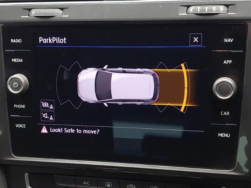 Used Volkswagen Golf 2017 for sale - 77664409: Photo 14