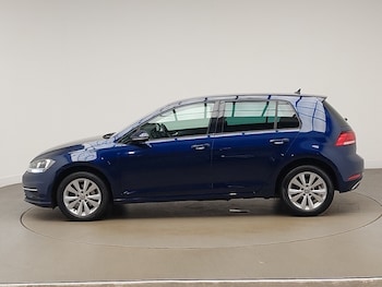 Used Volkswagen Golf 2017 for sale - 77664409: Photo