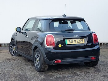 Used MINI Hatch 2021 for sale - 78238714: Photo