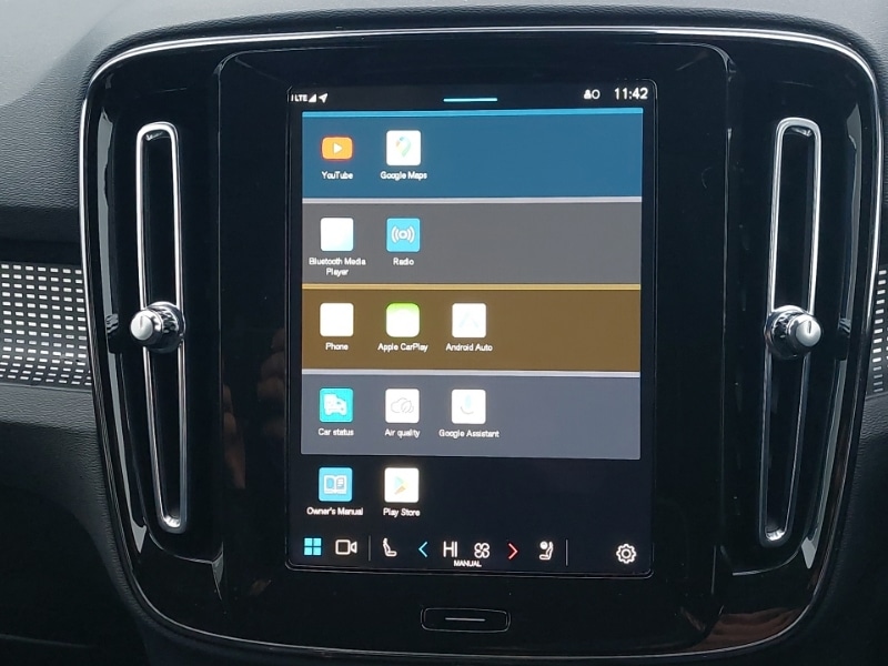 Used Volvo XC40 2025 for sale - 76589276: Photo 15