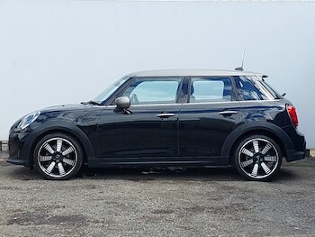 Used MINI Hatch 2022 for sale - 78546652: Photo