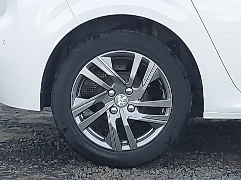 Used Peugeot 208 2022 for sale - 77047278: Photo 12