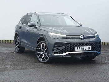2025 - 1.5 TSI eHybrid R-Line 5dr DSG