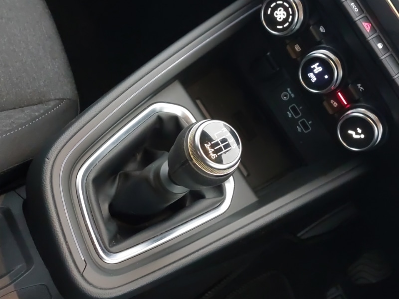 Used Renault Clio 2021 for sale - 77439302: Photo 11