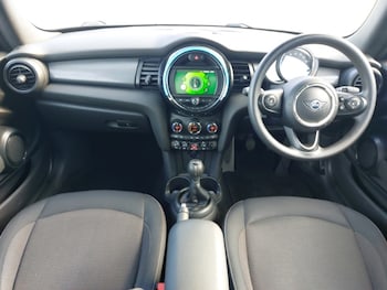 Used MINI Convertible 2019 for sale - 78355599: Photo