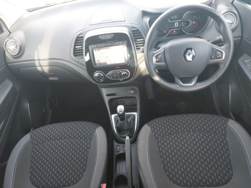Used Renault Captur 2018 for sale - 77585313: Photo 2