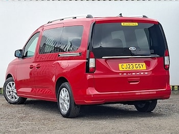 Used Ford Tourneo Connect 2023 for sale - 79517396: Photo