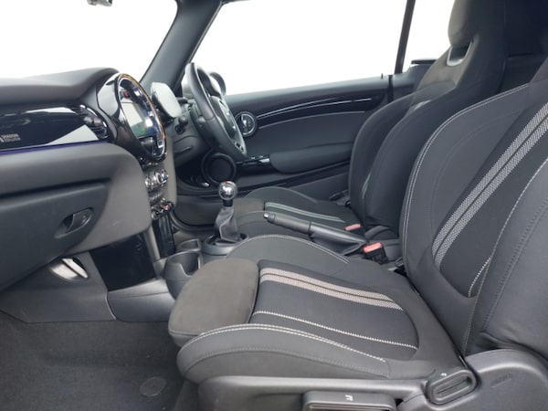 Used MINI Cooper 2022 for sale - 76213286: Photo 5