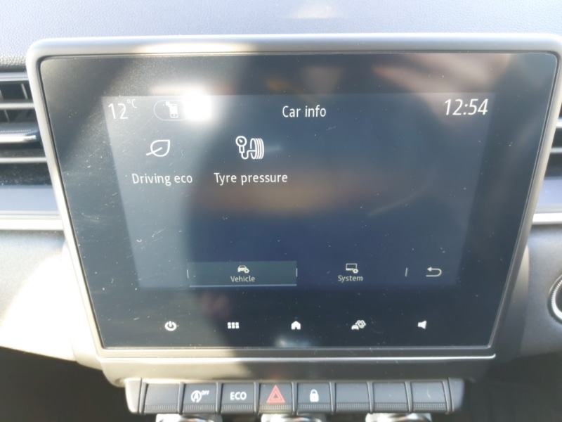 Used Renault Captur 2023 for sale - 77352950: Photo 17