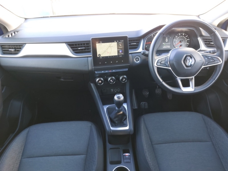 Used Renault Captur 2023 for sale - 77352950: Photo 2
