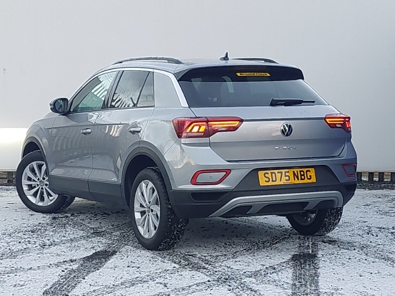 Used Volkswagen T-Roc 2025 for sale - 77123218: Photo 3