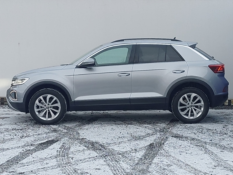 Used Volkswagen T-Roc 2025 for sale - 77123218: Photo 4