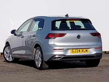 Used Volkswagen Golf 2024 for sale - 74240804: Photo
