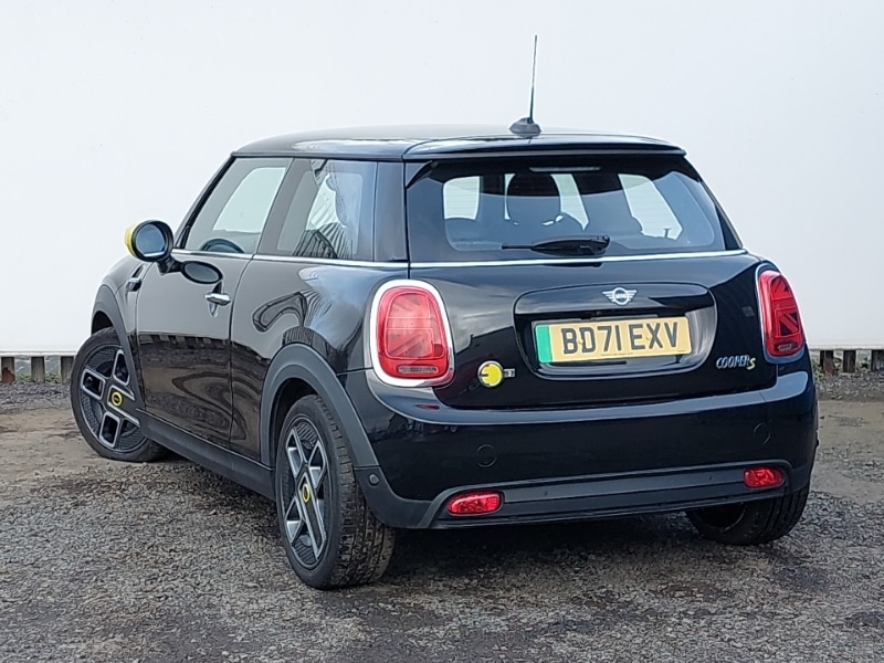 Used MINI Hatch 2021 for sale - 77822917: Photo 3