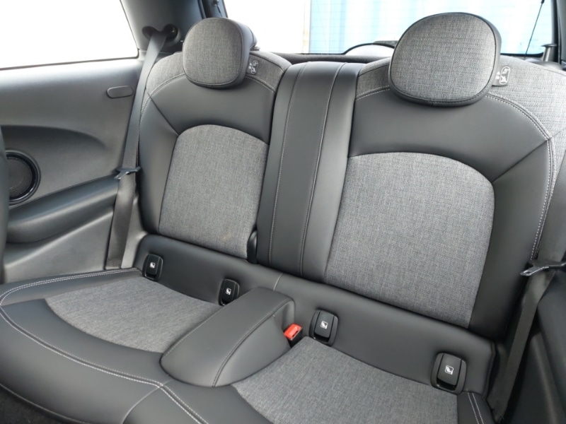 Used MINI Hatch 2021 for sale - 77822917: Photo 6