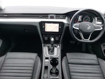 Used Volkswagen Passat 2021 for sale - 77606129: Photo