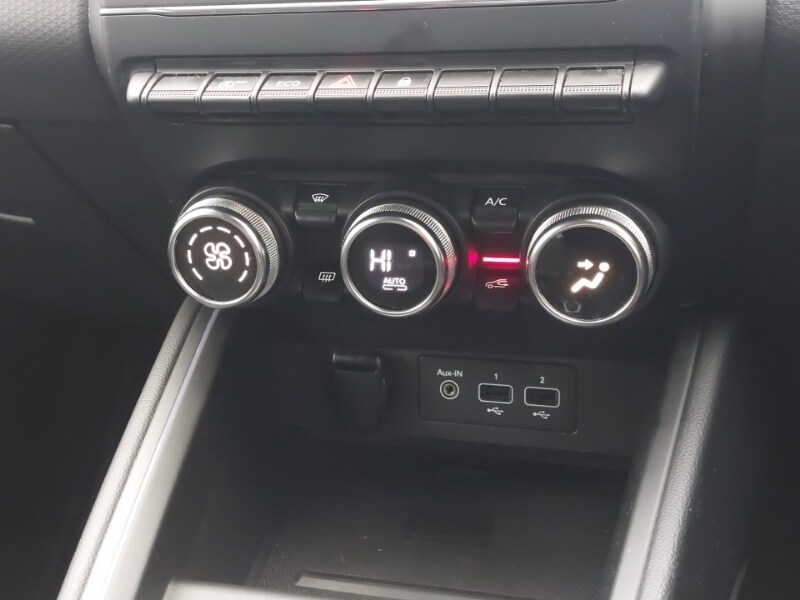 Used Renault Clio 2021 for sale - 77694780: Photo 18