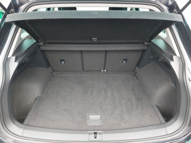 Used Volkswagen Tiguan 2018 for sale - 77922802: Photo 8