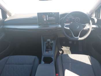 Used Volkswagen Golf 2024 for sale - 74753150: Photo